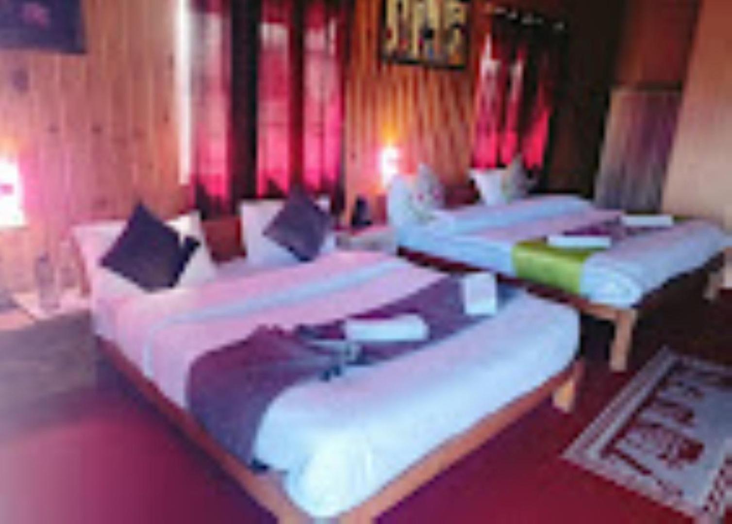 The Village Retreat Resort , Guptkashi Gupta Kashi Exterior photo