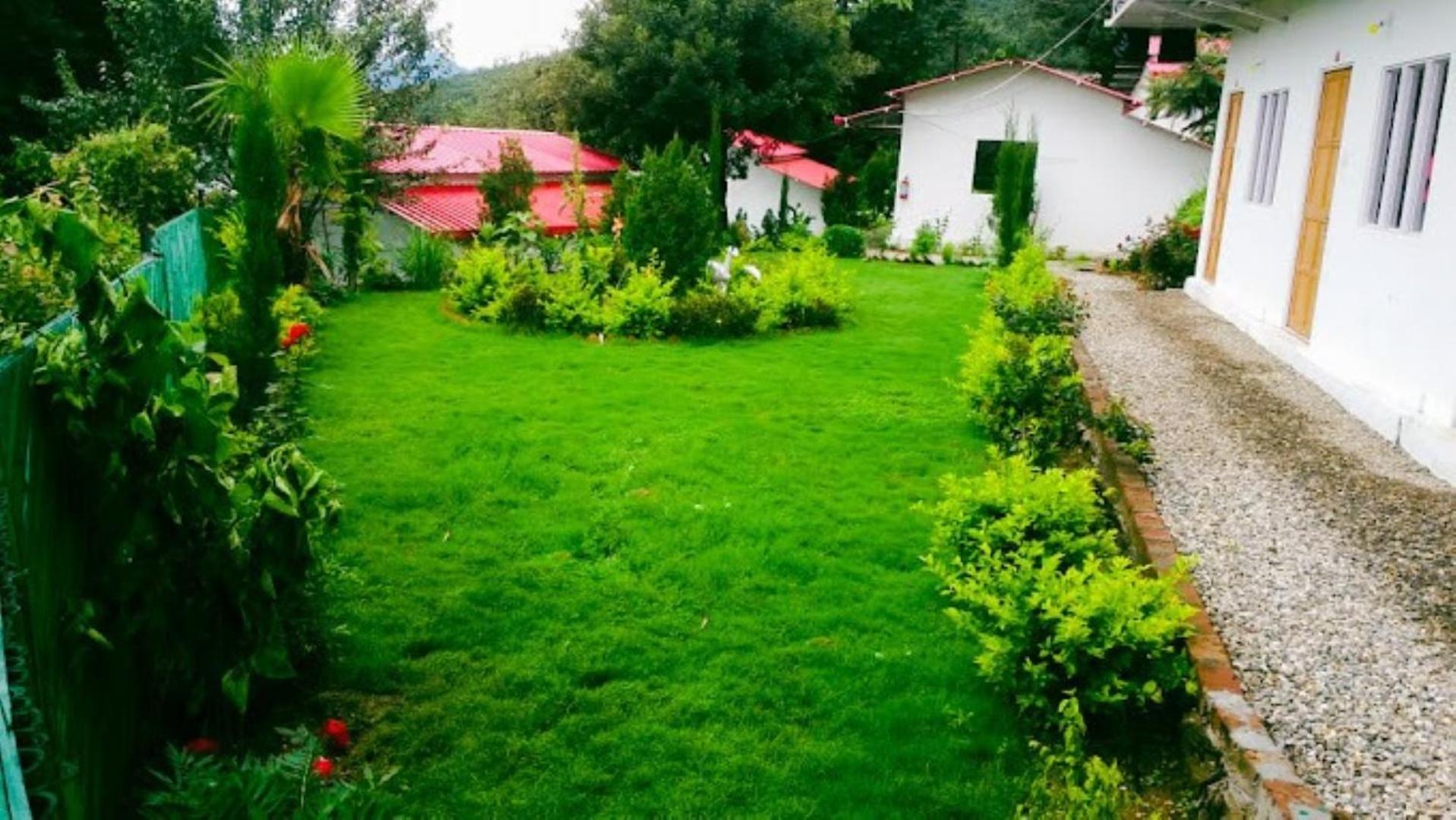 The Village Retreat Resort , Guptkashi Gupta Kashi Exterior photo